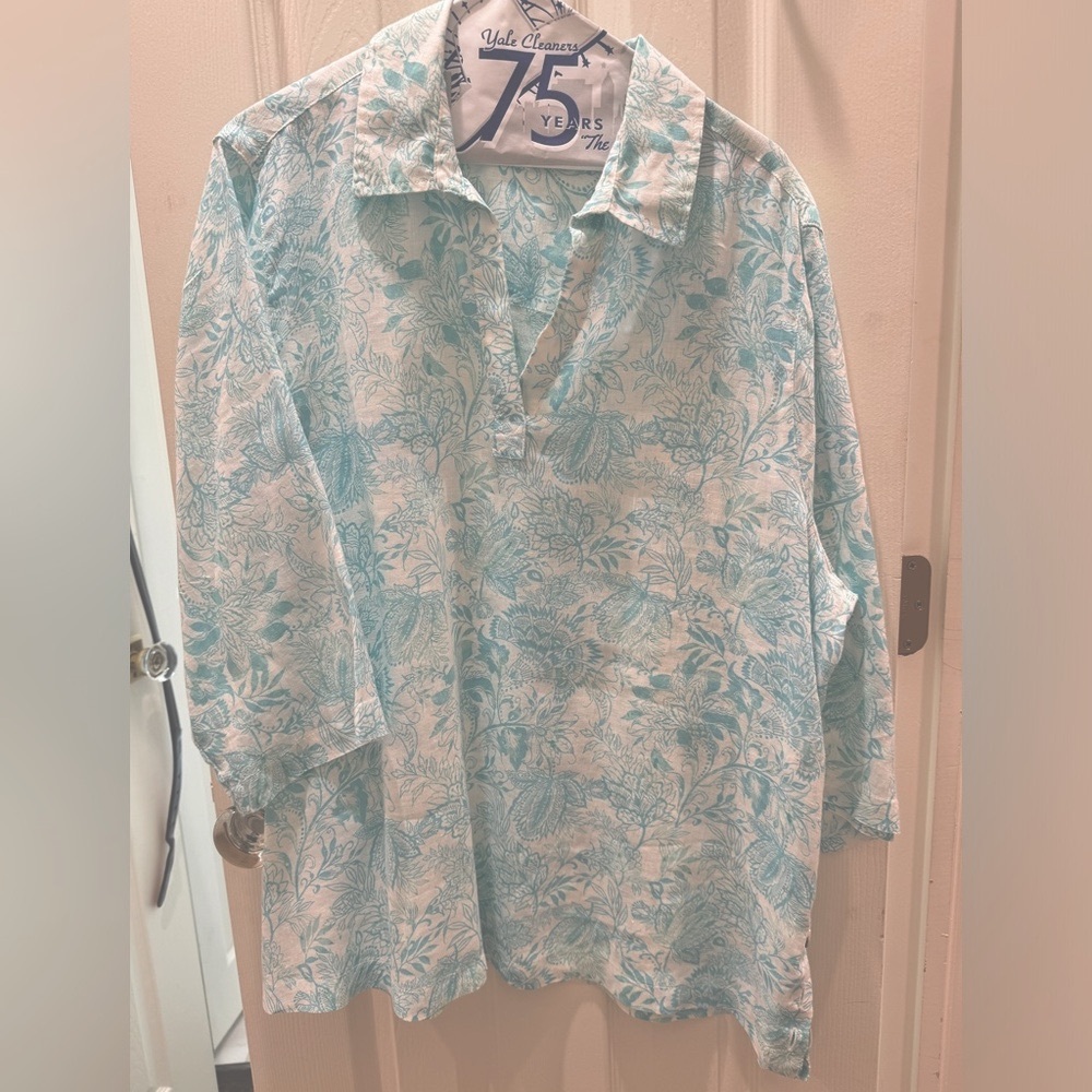 Pretty linen tunic in aqua blue print